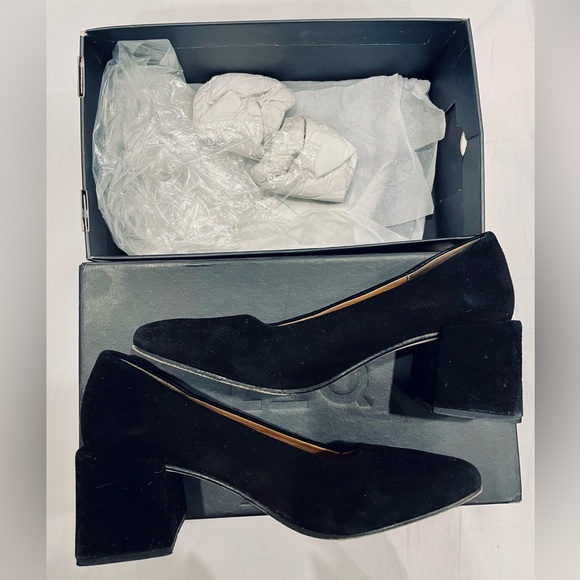 LoQ Villa Pumps - Picture 4 of 8